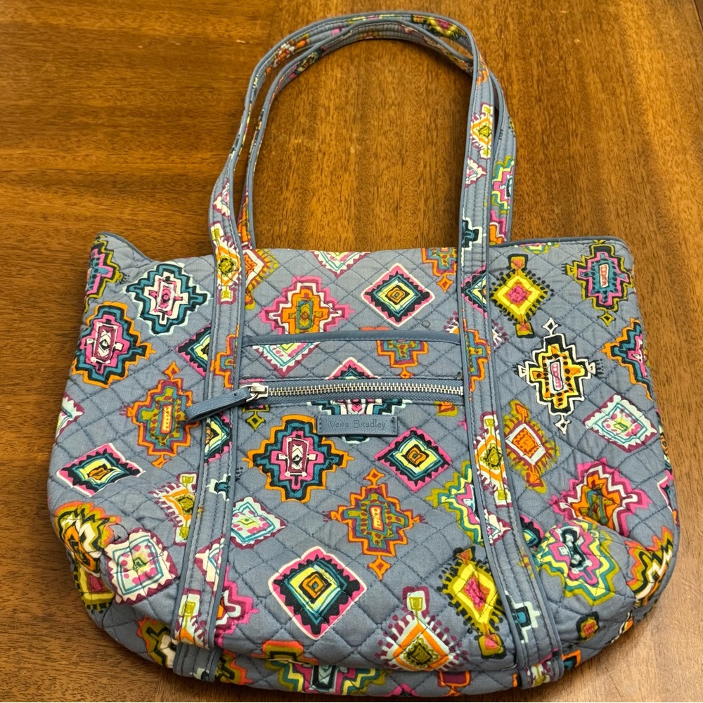 Iconic Vera Tote - Vera Bradley